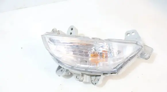 Mazda 3 III Front indicator light