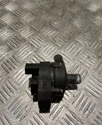 Mercedes-Benz GLE (W166 - C292) Electric auxiliary coolant/water pump 0277582