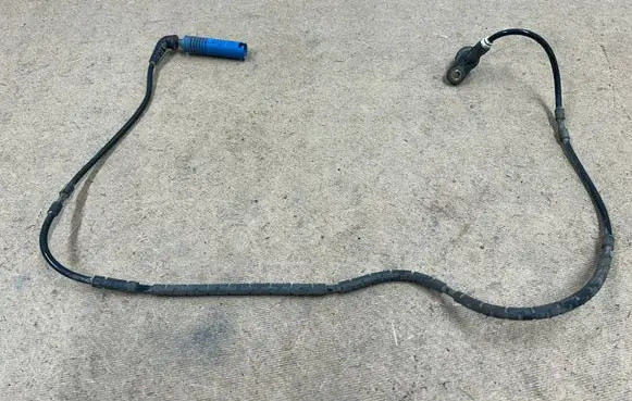 BMW 3 E46 ABS rear brake sensor 34526752683 6752683