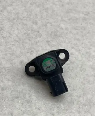 Mercedes-Benz E W211 Air pressure sensor A0051535028 060609