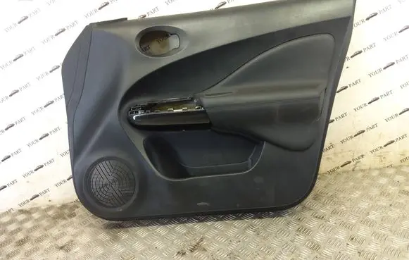 Nissan Juke I F15 Front door card panel trim 809001KB0A