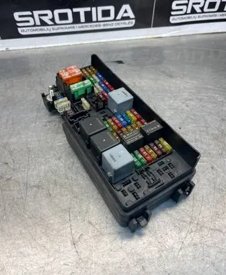 Mercedes-Benz ML W164 Fuse module A1645400272 5072426
