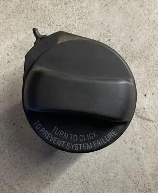 Volvo XC70 Fuel tank cap