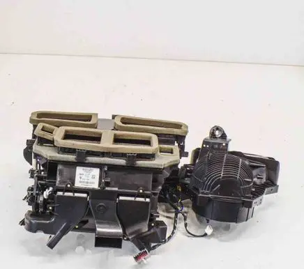 Maserati Ghibli Interior heater climate box assembly W0591001 670009118