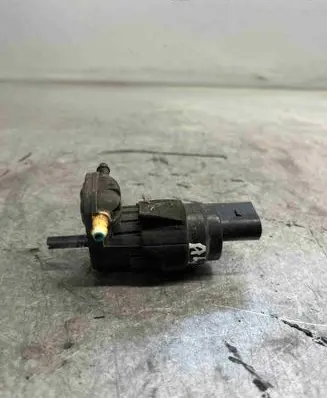 Audi A4 S4 B8 8K Headlight washer pump 8K9955647