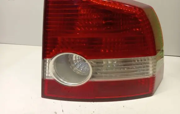 Volvo S40 Rear/tail lights 30678740