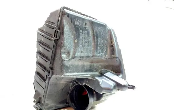 Air filter box