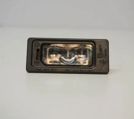 Audi A4 S4 B9 8W Number plate light 5NA943021