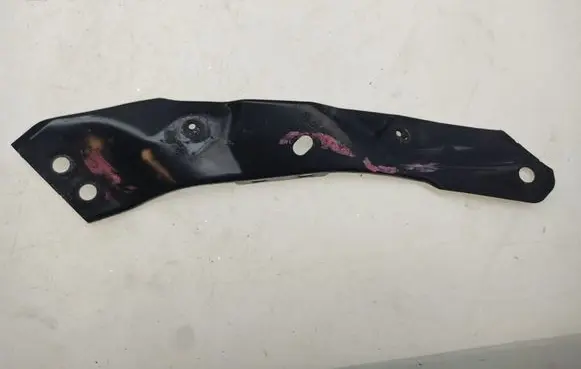 Radiator support slam panel bracket