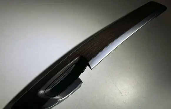 BMW 7 F01 F02 F03 F04 Dashboard glove box trim 9149456