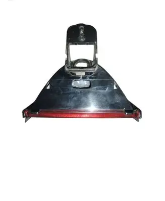 BMW 5 E39 Third/center stoplight 8385559