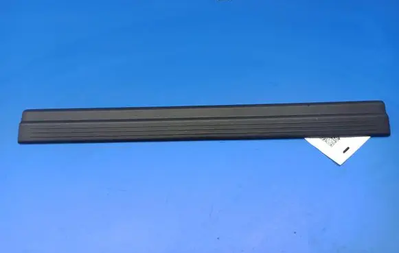 Mercedes-Benz E W212 Front sill trim cover A2126860236 2126860236