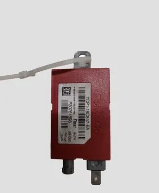 Volvo V40 Aerial antenna amplifier P30761698 7CP118C847EA
