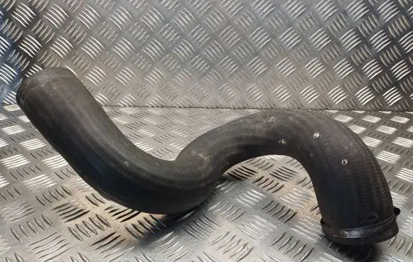 Intercooler hose/pipe