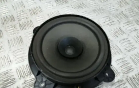 SsangYong Korando Rear door speaker 8930034020 2055 A0UH