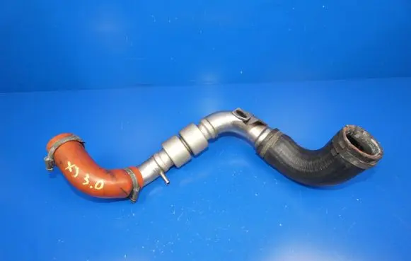 Jaguar XJ X351 Intercooler hose/pipe 9X236C785AC