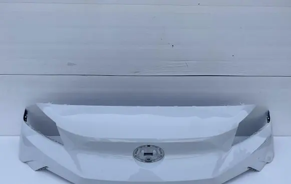 Toyota Verso Front bumper 9849407080