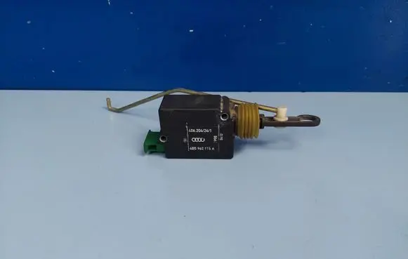 Audi A6 S6 C5 4B Tailgate boot lock/latch motor 4B5962115A