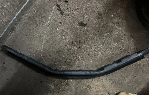 BMW 3 F30 F35 F31 Engine compartment rubber 