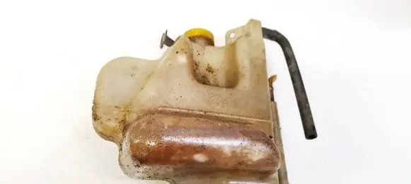 Nissan Almera Coolant expansion tank/reservoir