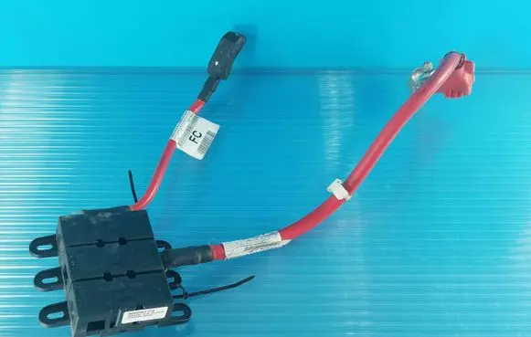 Jaguar XF Positive cable (battery) 8X2T14300 8X2T14A005ZD