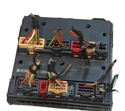 Skoda Fabia Mk1 (6Y) Comfort/convenience module 6Q2937049F