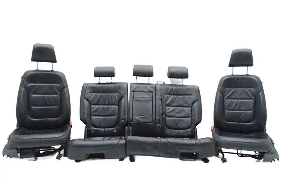 Volkswagen Touareg II Rear seat 7P6971363BE