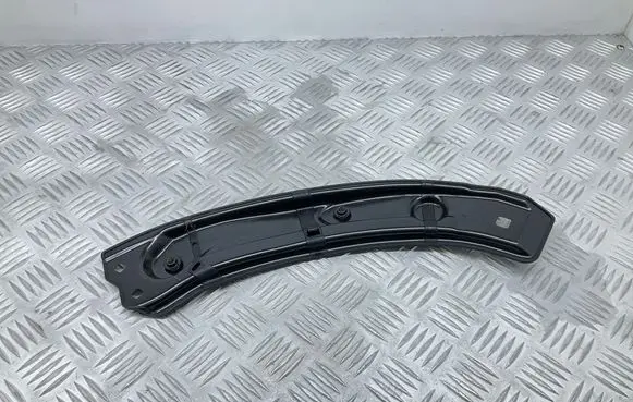 Audi Q3 8U Radiator support slam panel bracket 8U0805931