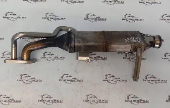 Jeep Grand Cherokee EGR valve cooler A6421400175
