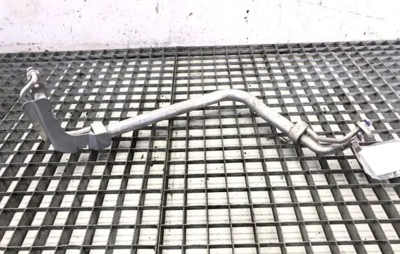 Volkswagen Touran III Air conditioning (A/C) pipe/hose 5QB816738D