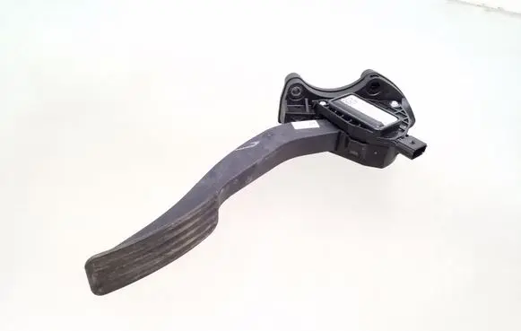 Land Rover Defender Accelerator throttle pedal GK529F836AC