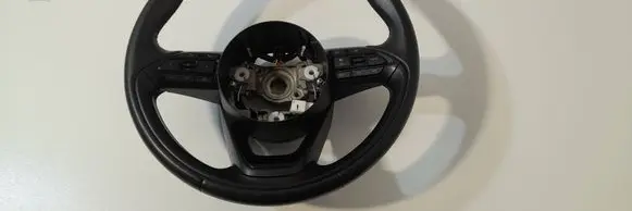 Toyota Yaris XP210 Steering wheel 6436038