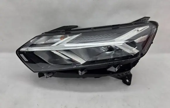 Dacia Sandero III Headlight/headlamp 260607161R