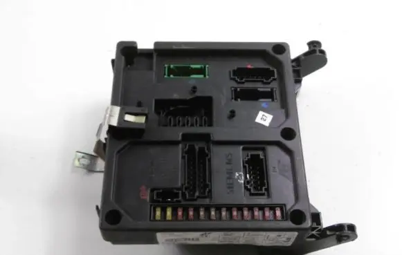Ford Galaxy Fuse box set 7M0962258A
