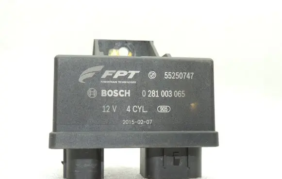 Jeep Renegade Coolant level relay 53104396 53483885