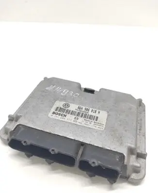 Skoda Octavia Mk1 (1U) Engine control unit/module 06A906018H 0261204373