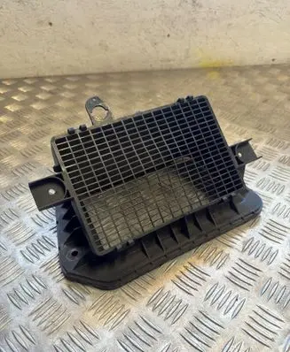 Audi Q5 SQ5 Air intake duct part 80B819408C