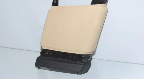 BMW 5 GT F07 (B) pillar trim (bottom) 1751601 51437235108 1932846