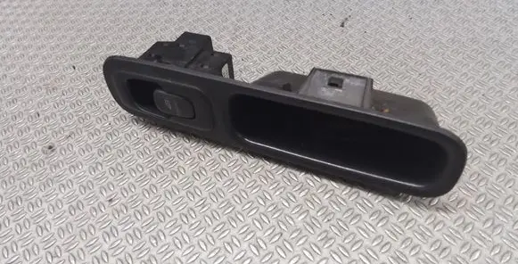 Volvo S80 Electric window control switch 9476695