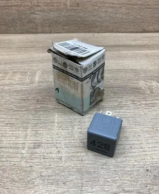 Seat Leon (1M) Other relay 1J0906381B