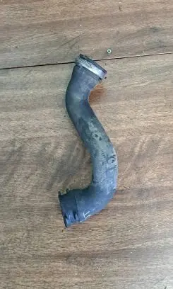 Audi A4 S4 B7 8E 8H Intercooler hose/pipe