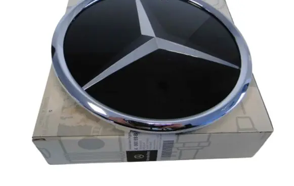 Mercedes-Benz C W205 ACC Distronic radar sensor grill/trim A0008880000 Elementniejestnowy