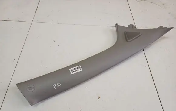 Toyota Yaris (C) pillar trim 6221152130