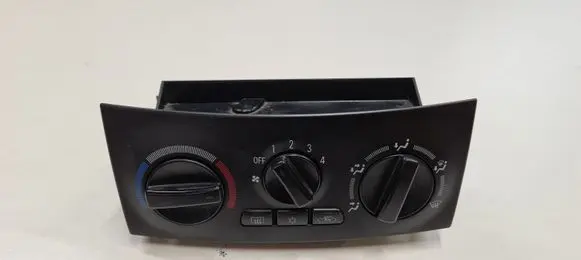 Mitsubishi Space Star Climate control unit MN140637