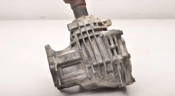Volvo XC90 Rear gearbox reducer/haldex oil pump P31256172