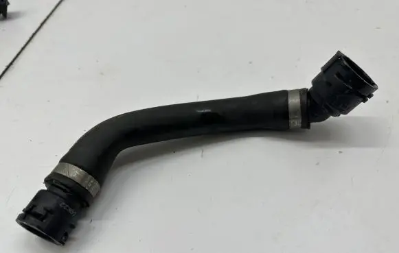 Mercedes-Benz CLA C118 X118 Engine coolant pipe/hose A2475010258
