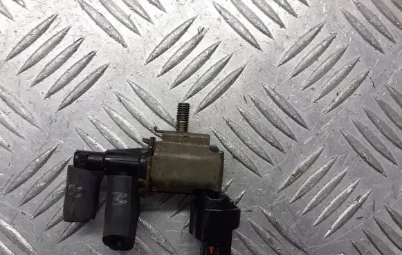 Mitsubishi Colt CZ3 Valve vacuum MR5077781K5T48395