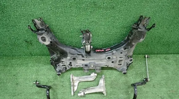 Renault Captur II Front subframe 