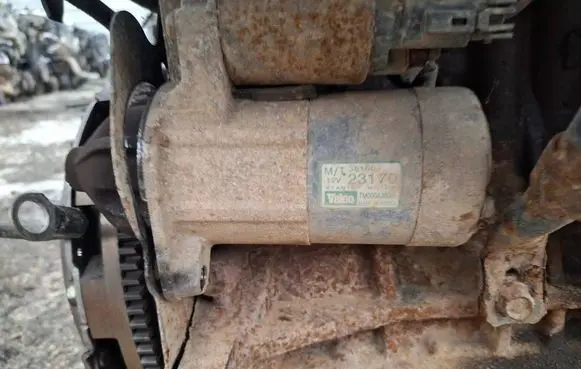 KIA Sportage Starter motor tm000a38001