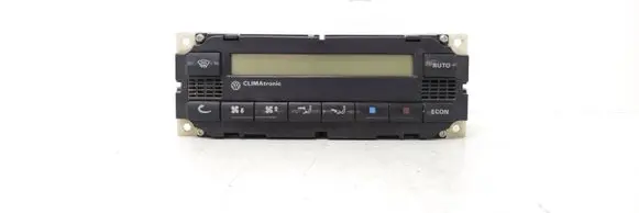 Volkswagen PASSAT B5 Climate control unit 1J1907044 5HB00761700